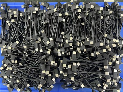 30000 PCS USB-C uz USB-C ar 90 grādu izliekumu